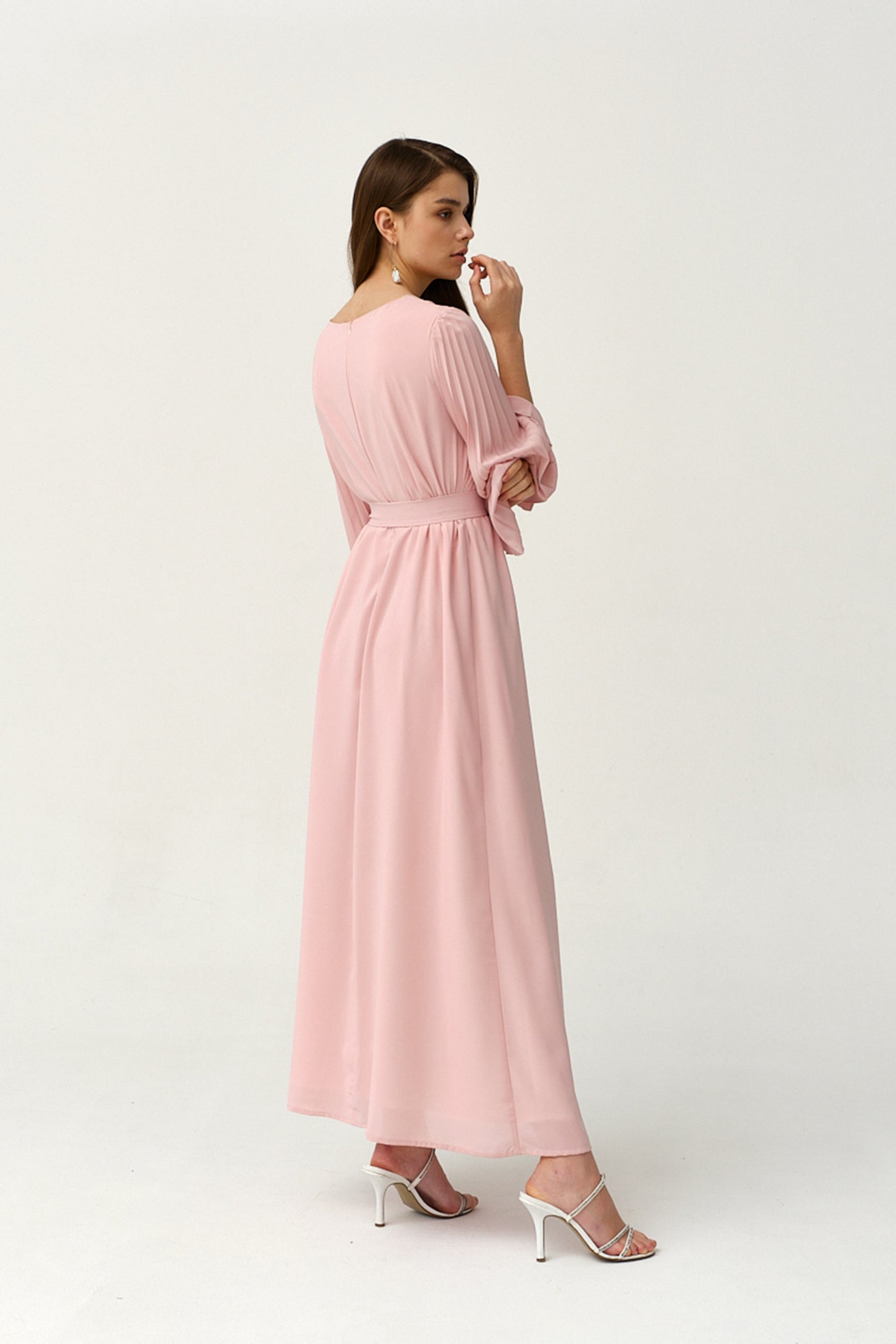 Crepe Light Pink Pleated Sleeves Tie-waist Kaftan by Dulce Couture